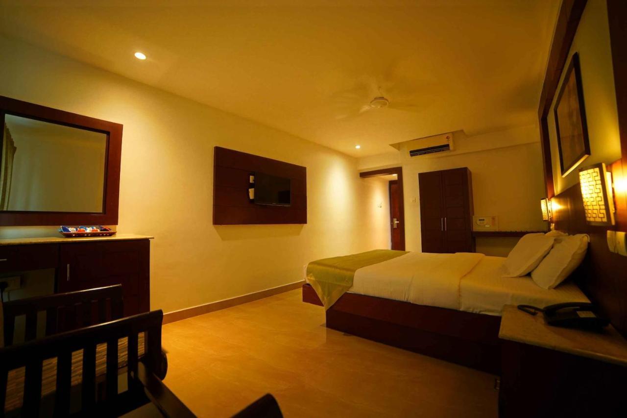 Lalitha Inn Ґуруваюр Екстер'єр фото