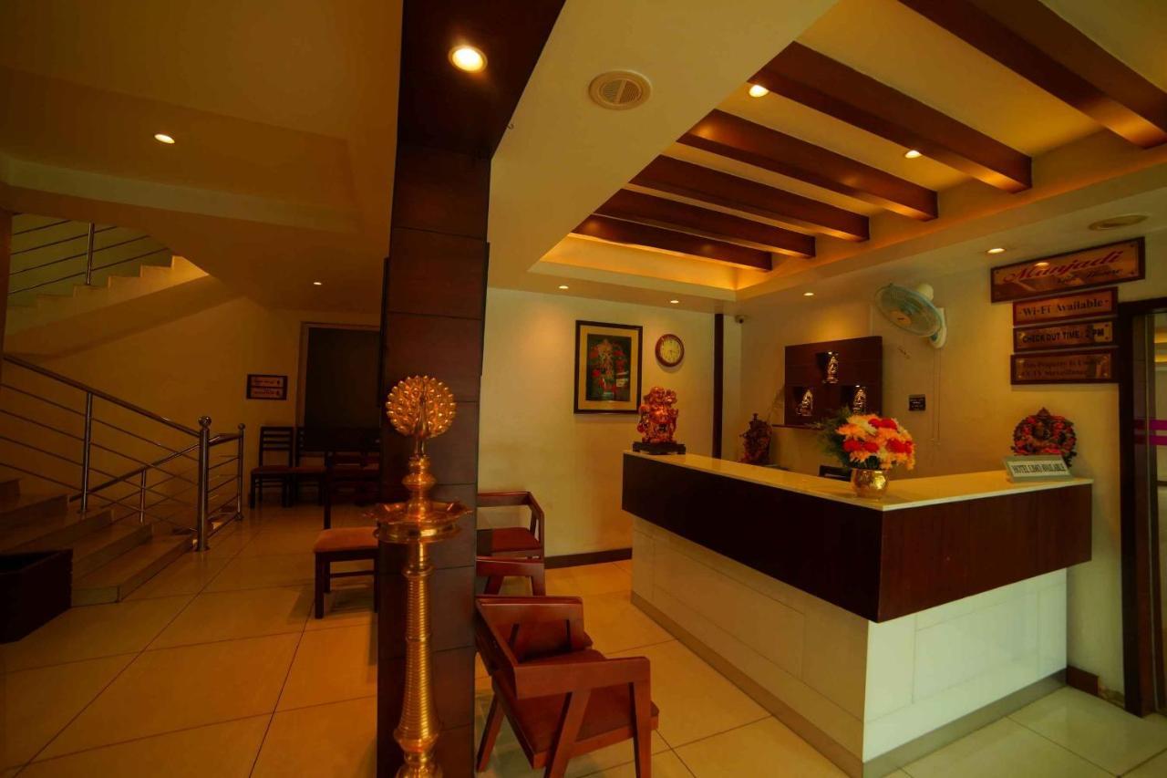 Lalitha Inn Ґуруваюр Екстер'єр фото